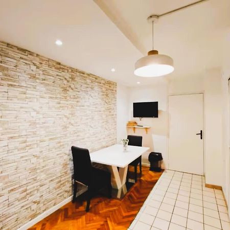 Mini-Studio Avec Kitchenette Ou Chambre Confort Avec Frigo Et Tv - Parking En Option Sur Resa ! 沙维尔 外观 照片